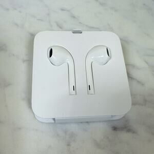 Apple MMTN2 EarPods Lightning Connector